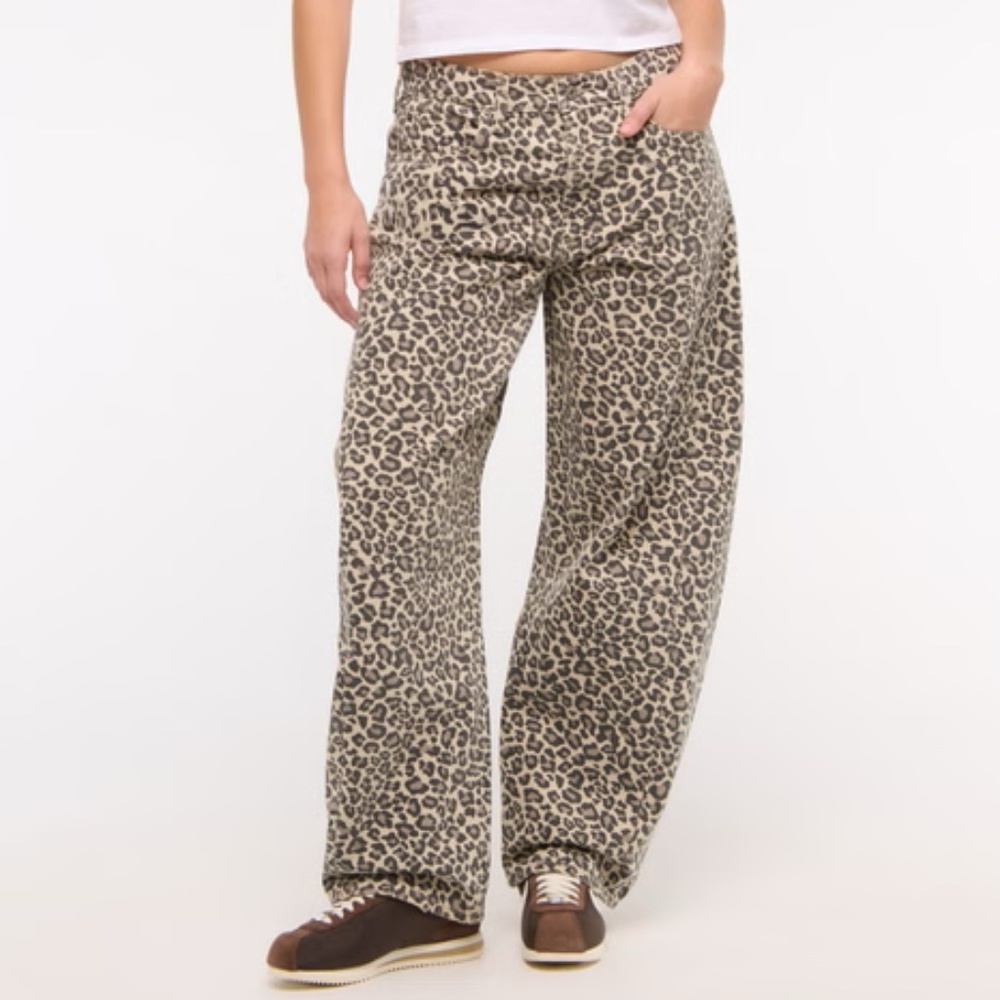 Abercrombie & Fitch Leopard Print Women Jeans